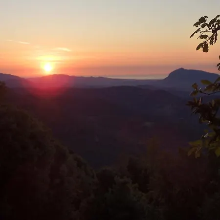 Rifugio Ortobene * Νουόρο